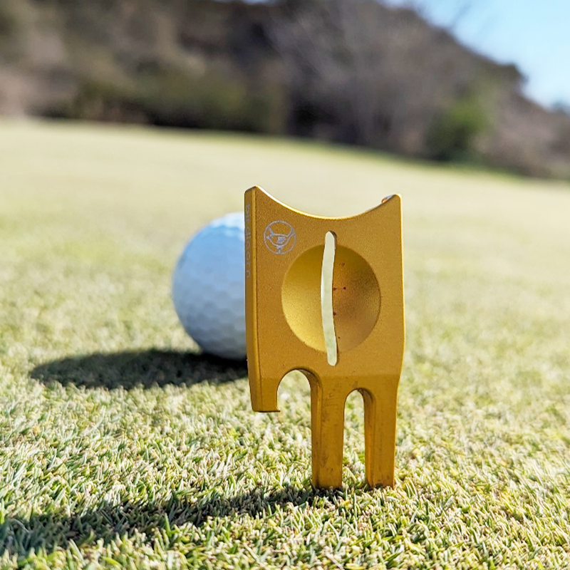 Birdicorn 6-in-1 Golf Divot Tool